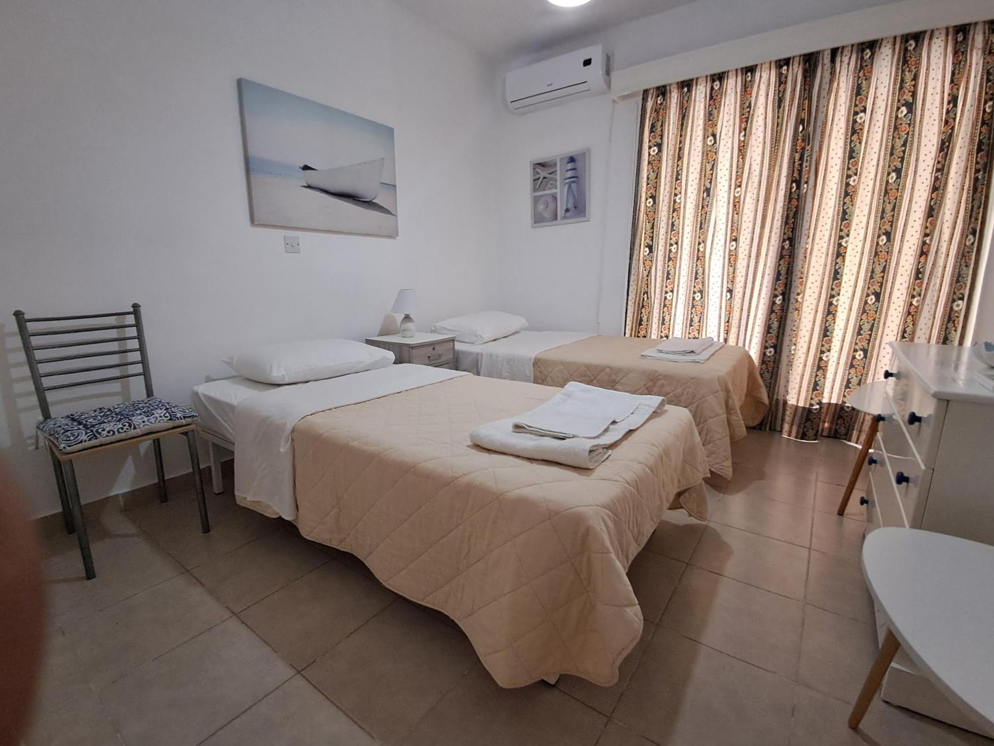 Lca2 Flat For You Apartment Larnaca Exterior foto