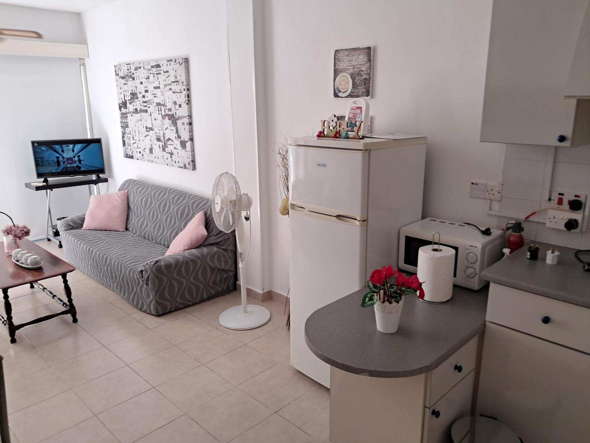 Lca2 Flat For You Apartment Larnaca Exterior foto
