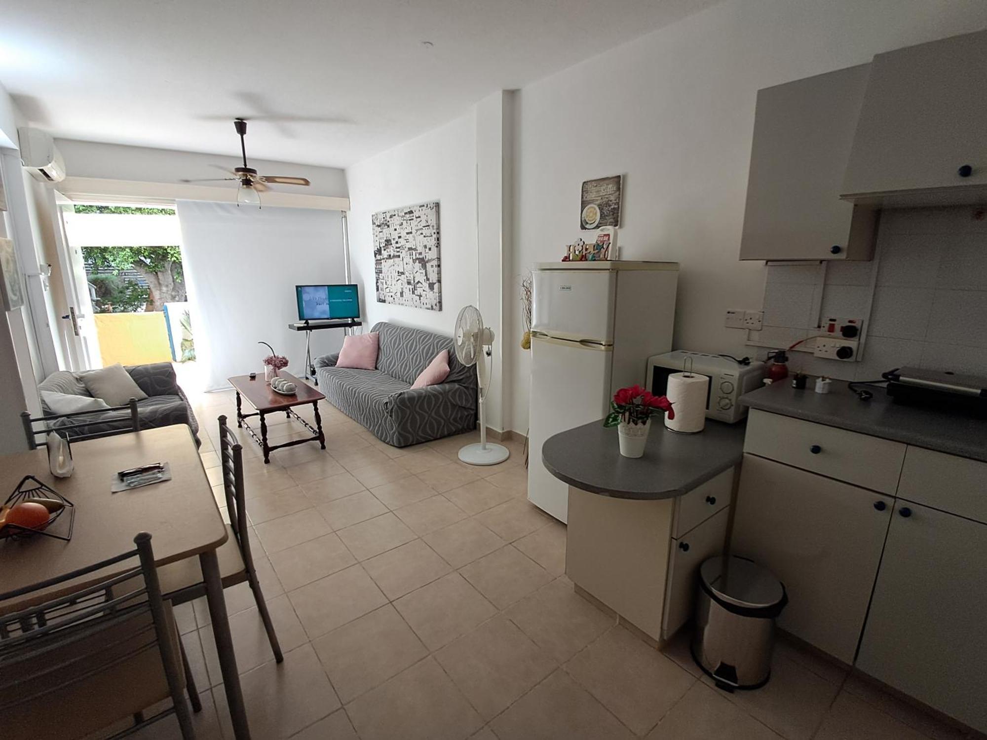 Lca2 Flat For You Apartment Larnaca Exterior foto