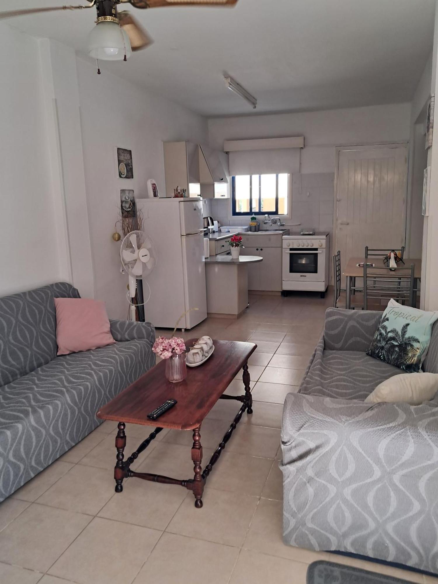 Lca2 Flat For You Apartment Larnaca Exterior foto